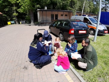 Piknik rodzinny w Lesie Łagiewnickim z okazji Dnia Matki i Dnia Dziecka, zorganizowany we współpracy z Fundacją Dzieciom Idziemy Razem oraz Strażą Miejską w Łodzi 26 maja 2019 r, <p>fot. A. Zaborowska</p>
